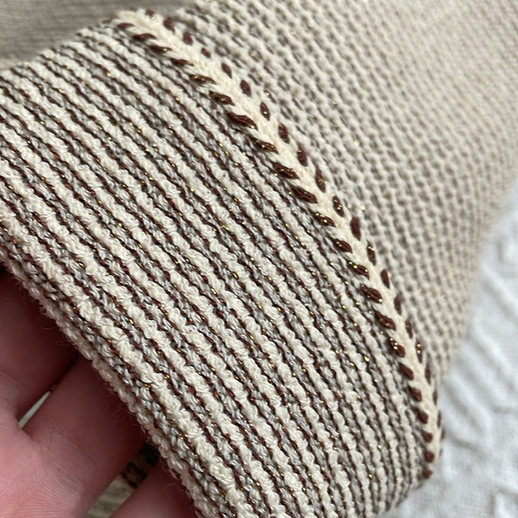 ST. JOHN Elegant Cream Women's Jacket & Skirt Set - Picture 11 of 16